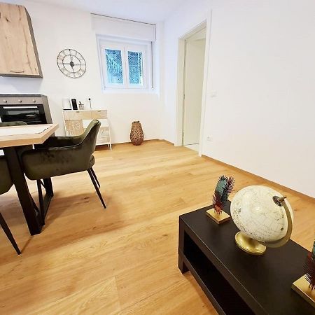 בולצאנו Apartment Palermo - Very Cosy, Calm And Close To The City Centre מראה חיצוני תמונה